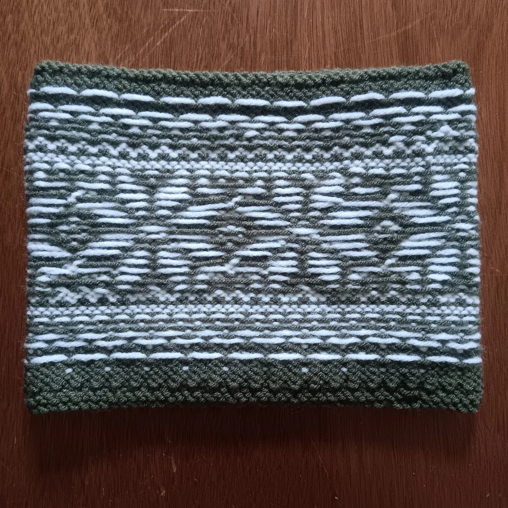 Hand Crafted Handknit Unisex Dk. Green & Ivory Scandinavian Motif Cowl Scarf